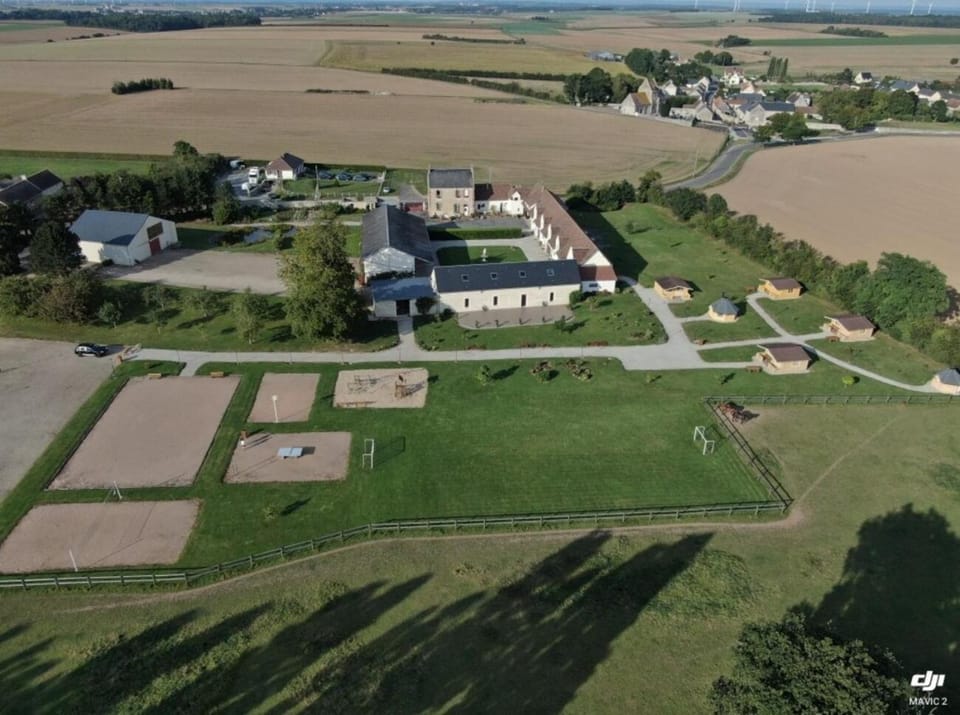 Property building, Bird's eye view