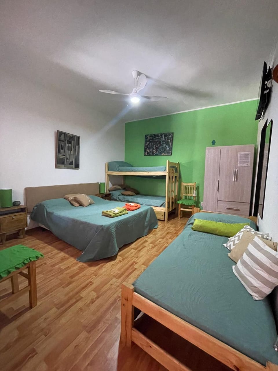 Photo of the whole room