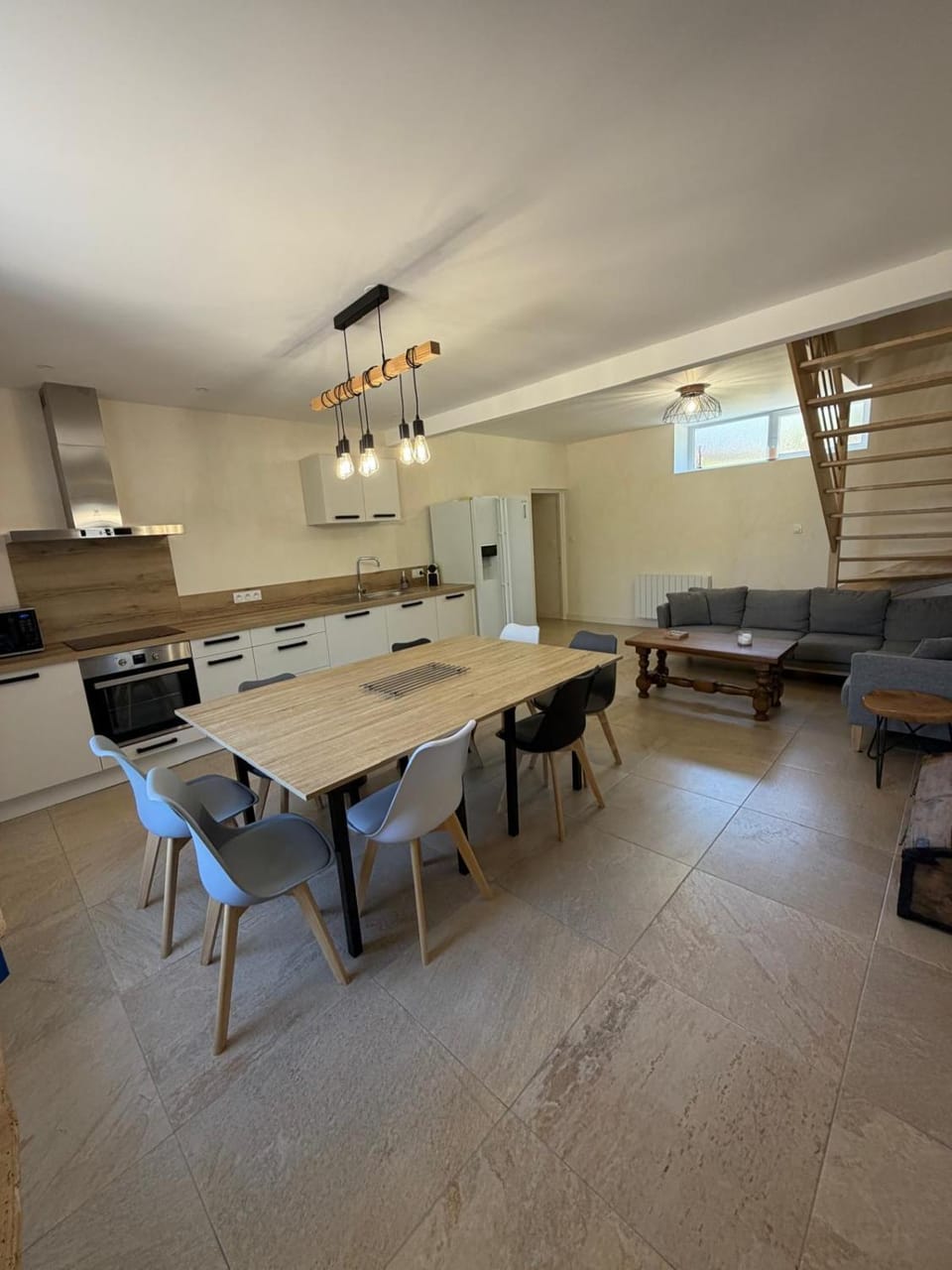 Living room, Dining area, kitchen