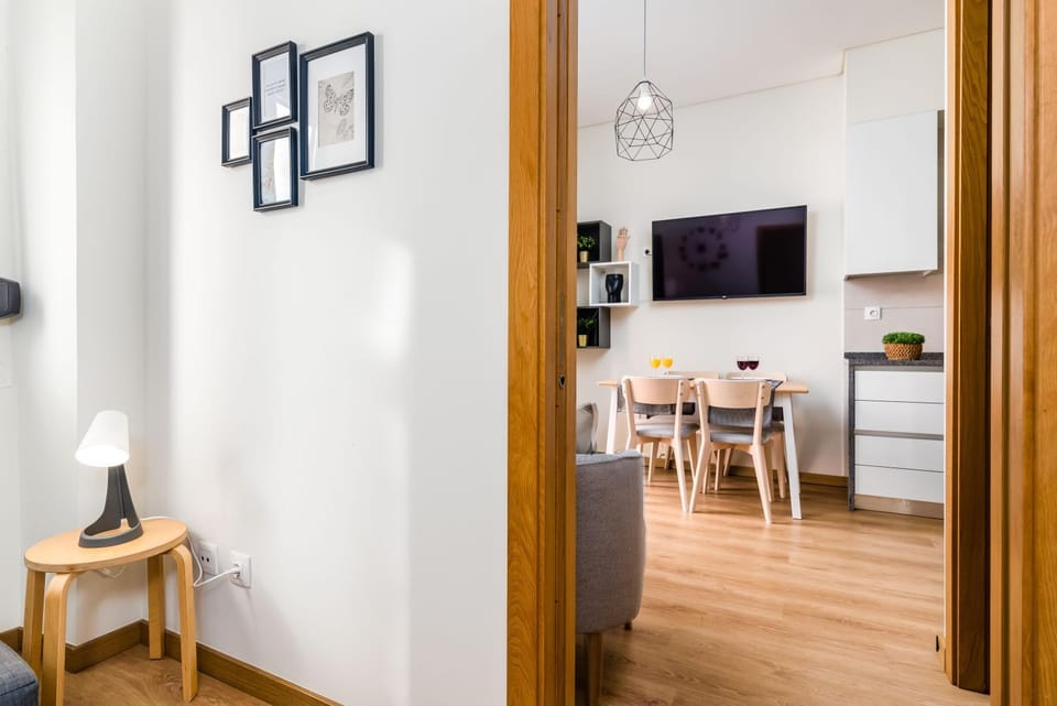 TV and multimedia, Dining area