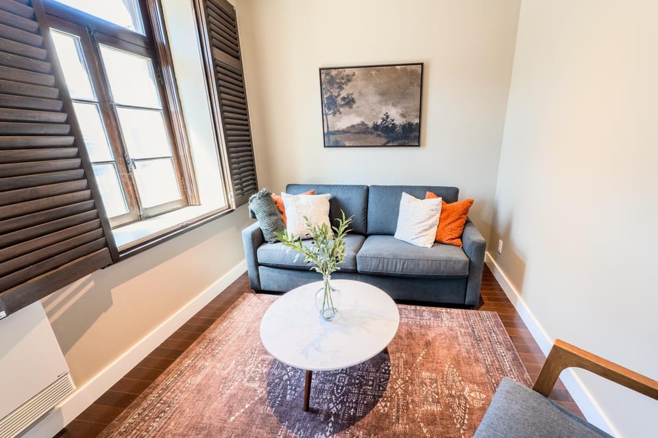 Bed, Living room, Seating area