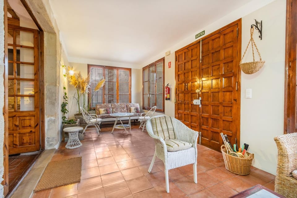 Property building, Living room