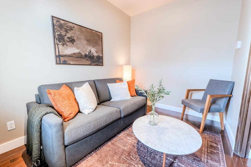 Living room, Bedroom