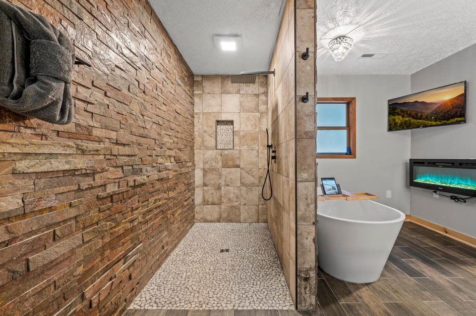 Imperial Hideaway Chalet in Sevier County