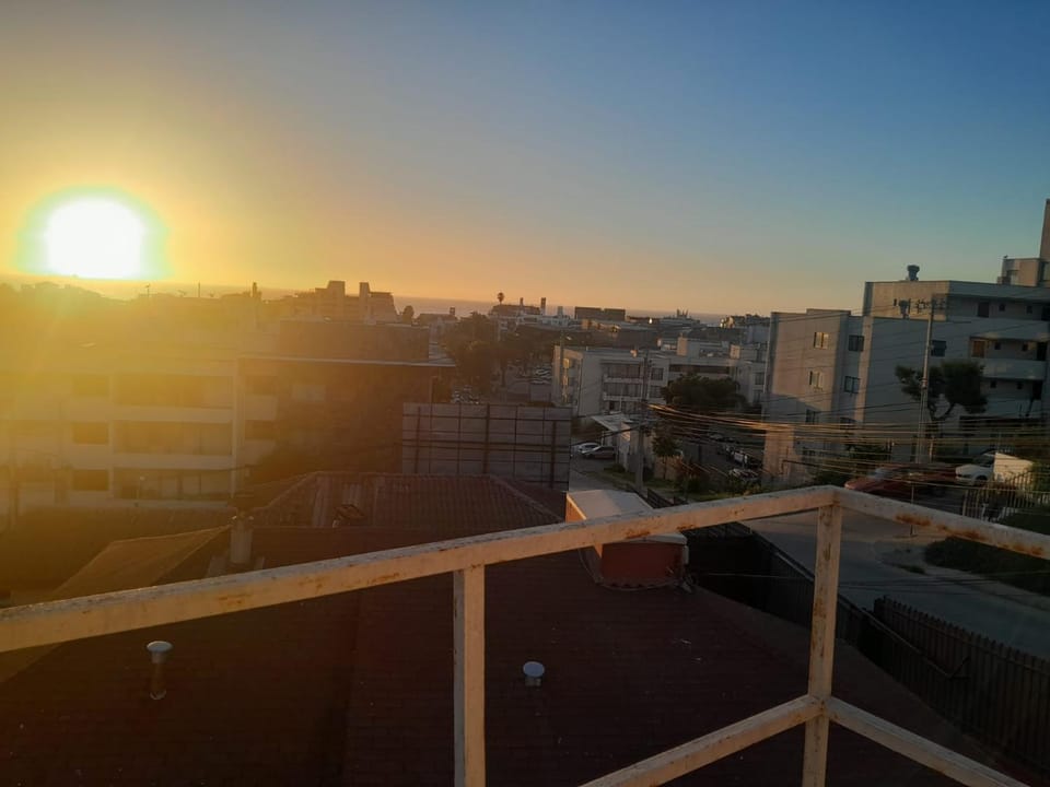 Hostal SAKAR Reñaca Beach Bed and Breakfast in Vina del Mar