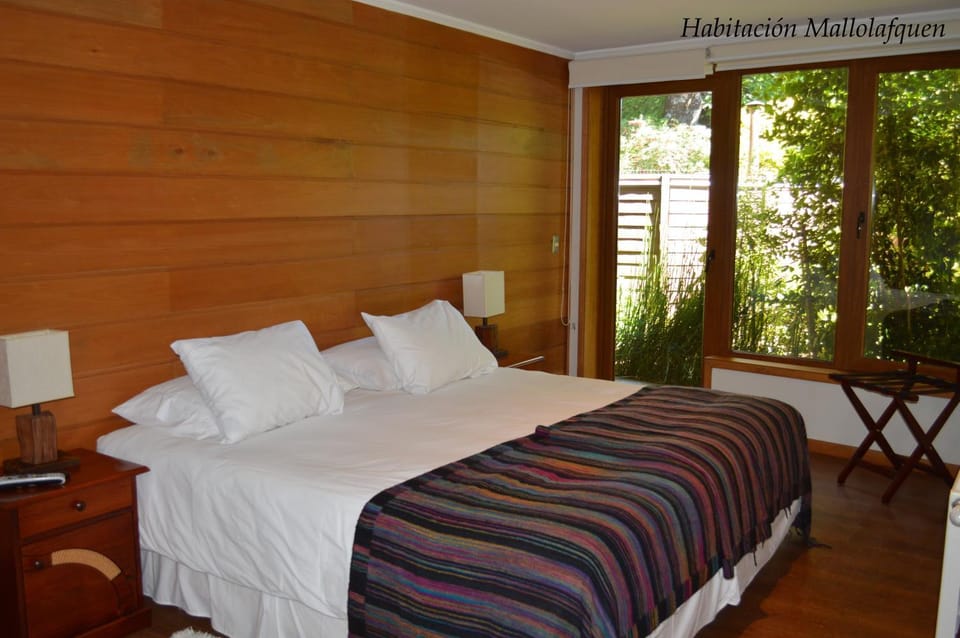Bedroom, Facility for disabled guests