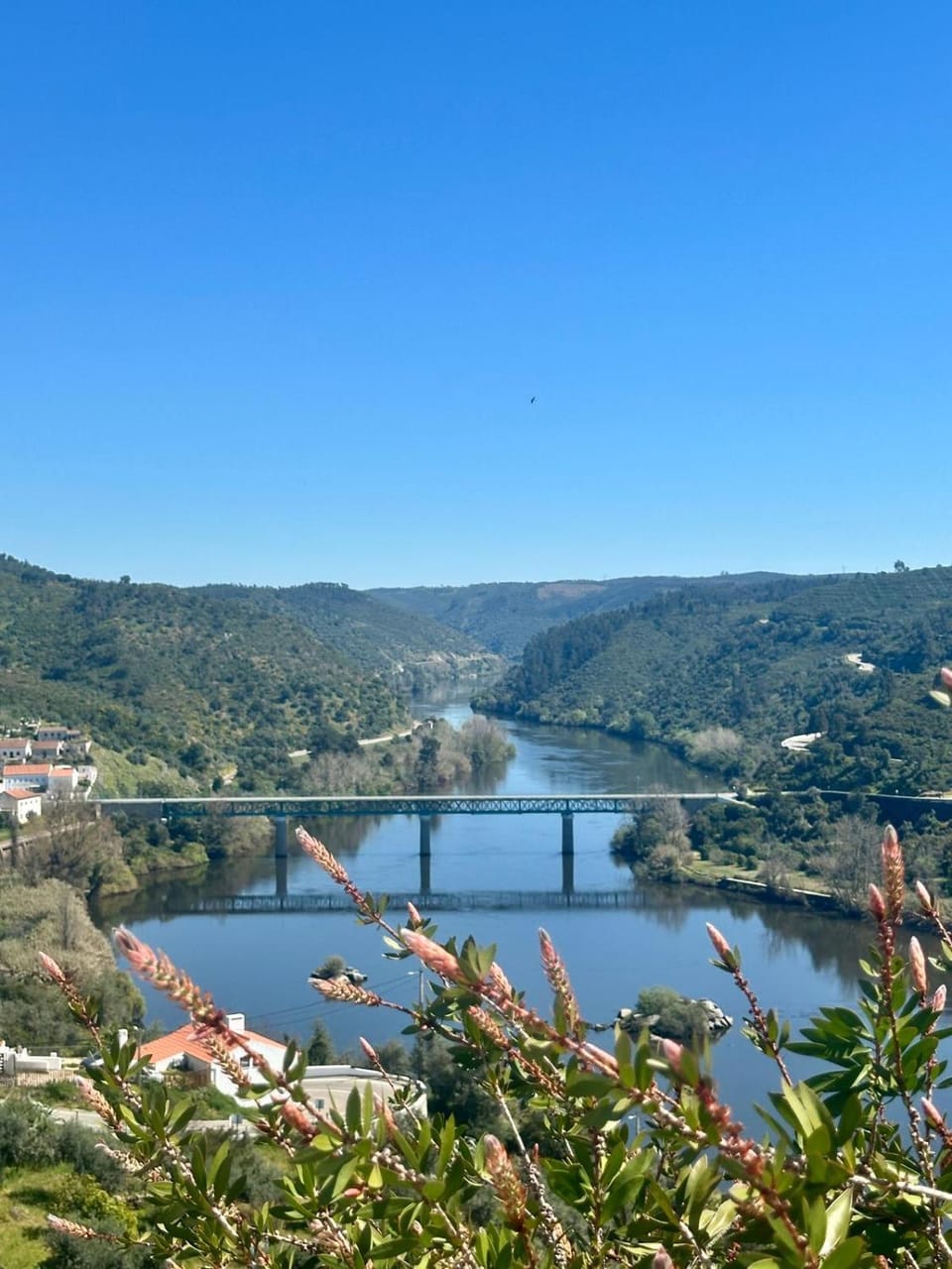 Nearby landmark, Natural landscape, River view