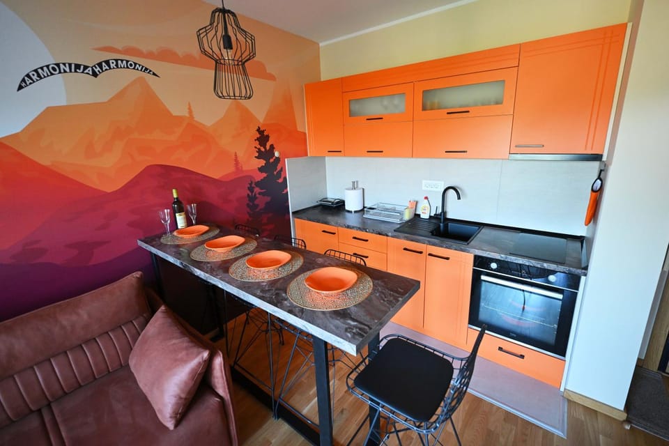 Living room, Dining area