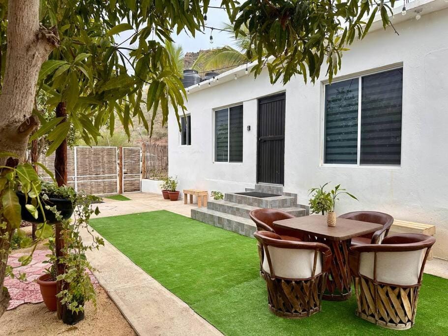 Cozy Home just 10 minutes from the Pacific! House in Todos Santos