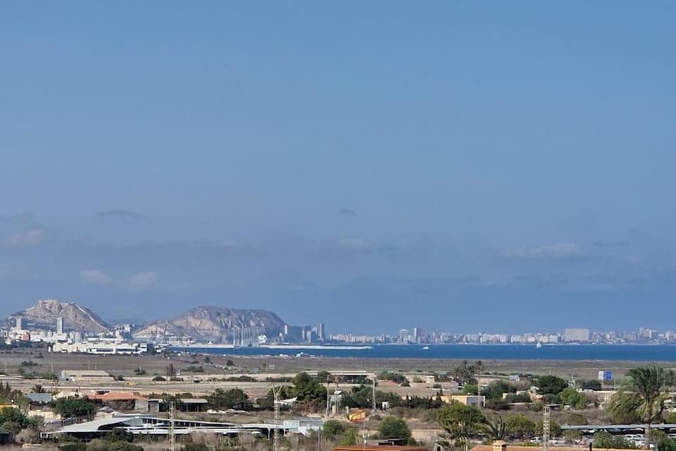 Balcony/Terrace, City view, Mountain view, Sea view