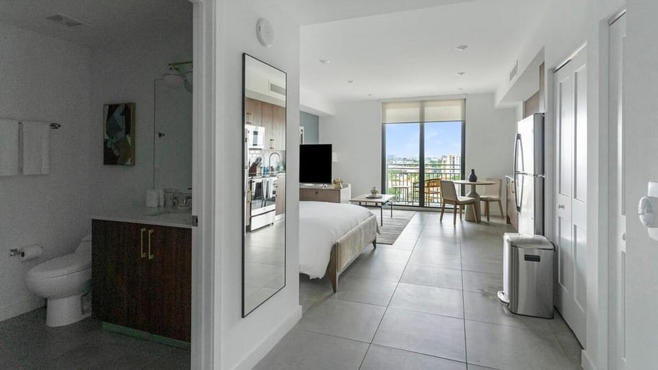 The Logan I Apartment in Miami