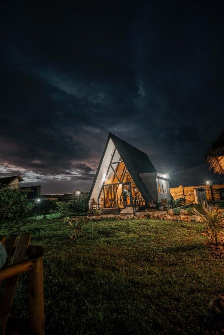 Property building, Night