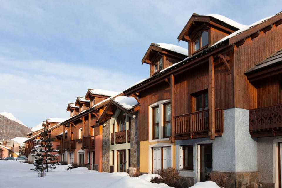 Chalets Jardin Alpin - Chalet mitoyen vue dégagée· proche pistes et base loisirs l'été · idéalement situé MAE-4984 Apartment in Saint-Chaffrey