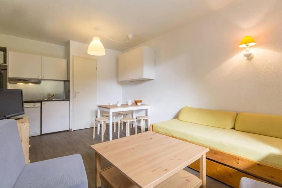 Résidence La Vanoise - Appartement 2 pièce de 30 m² pour 5 personnes MAE-3334 Apartment in Montvalezan