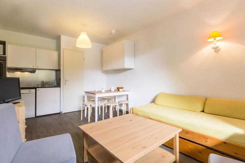 Résidence La Vanoise - Appartement 2 pièce de 30 m² pour 5 personnes MAE-3334 Apartment in Montvalezan