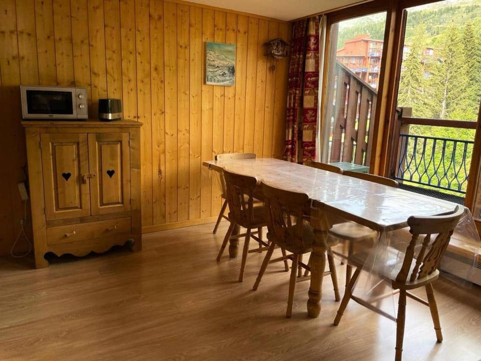 Résidence Aiguille Grive 3 - Appartement spacieux · Ski aux pieds · Balcon MAE-3954 Apartment in Landry