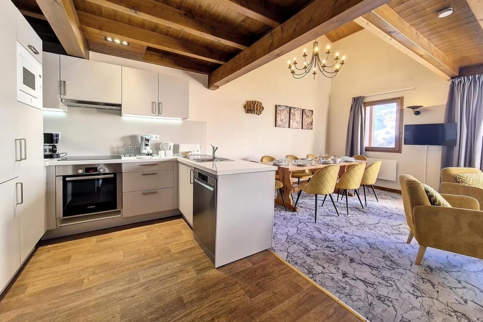 Résidence Les Cristaux - Appartement rénové & spacieux · Proche des pistes · Balcon · Sauna · Hammam · WIFI MAE-9954 Apartment in Les Allues