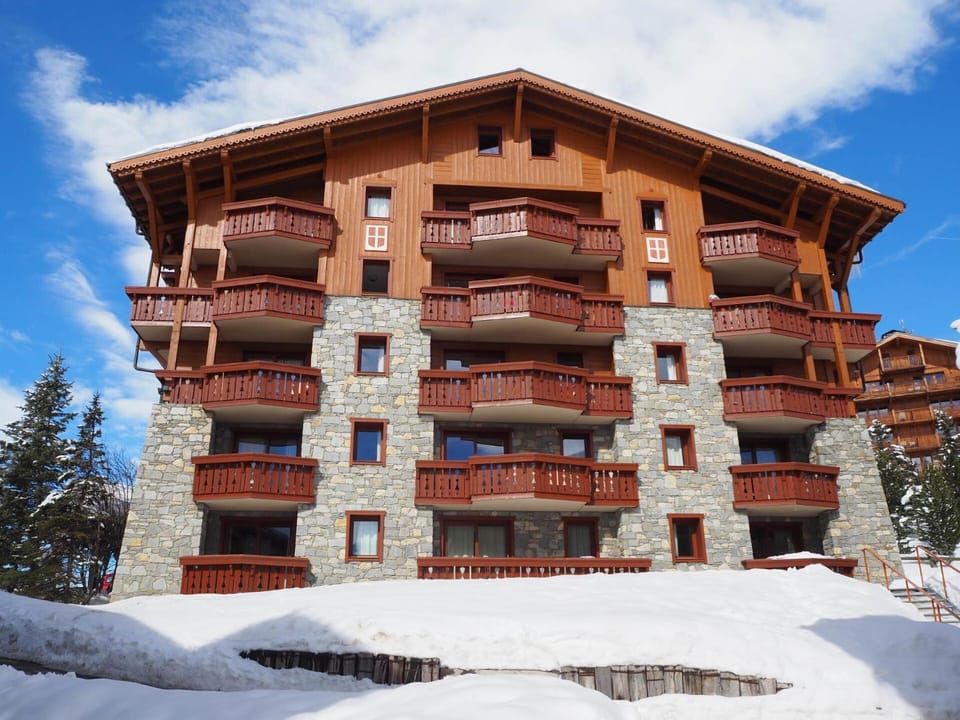 Résidence Alpages De Reberty - Appartement lumineux et confortable · Proche des pistes · Balcon · Piscine MAE-0334 Apartment in Les Allues