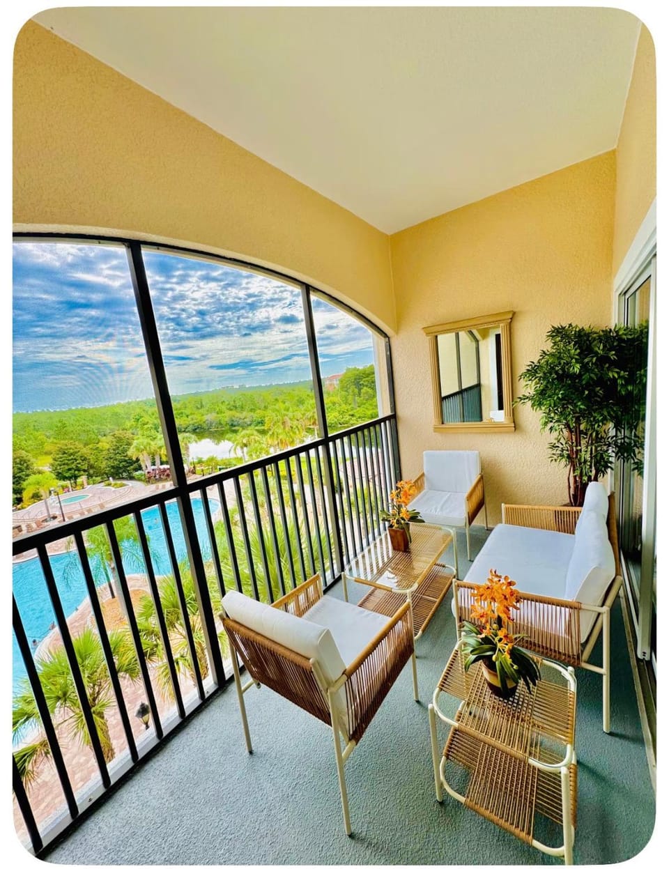 Luxurious & Epic Condo in heart of Orlando Apartment in Orlando