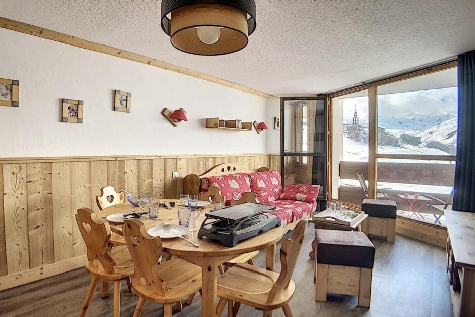 Résidence Grande Masse - Appartement entièrement rénové · Départ et retour skis aux pieds · Balcon MAE-0634 Apartment in Les Allues