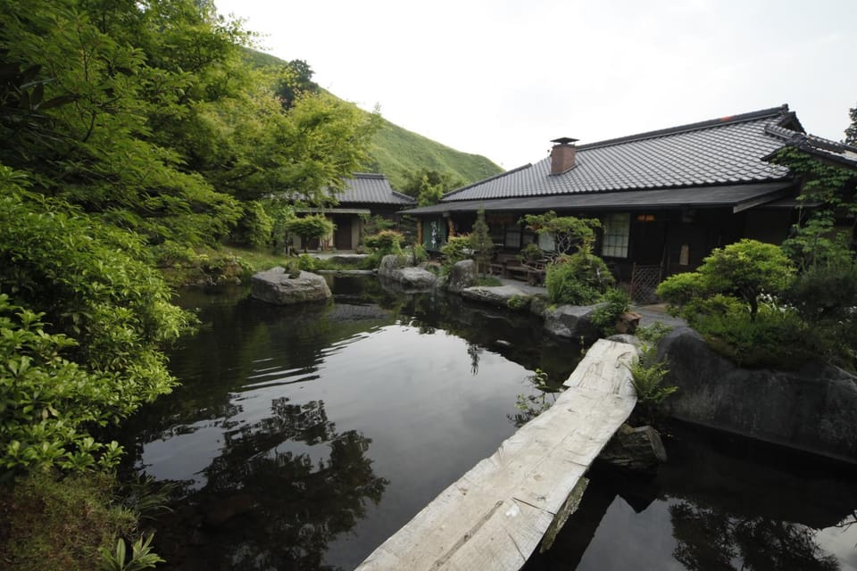 Facade/entrance, Garden