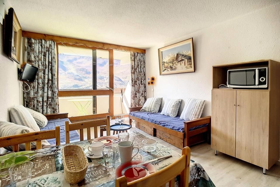 Résidence Danchet - Studio agréable · Départ et retour ski aux pieds · Balcon MAE-1334 Apartment in Les Allues