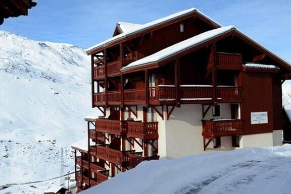 Résidence Valmonts A - Appartement classique · Départ ski aux pieds · Balcon MAE-1554 Apartment in Les Allues