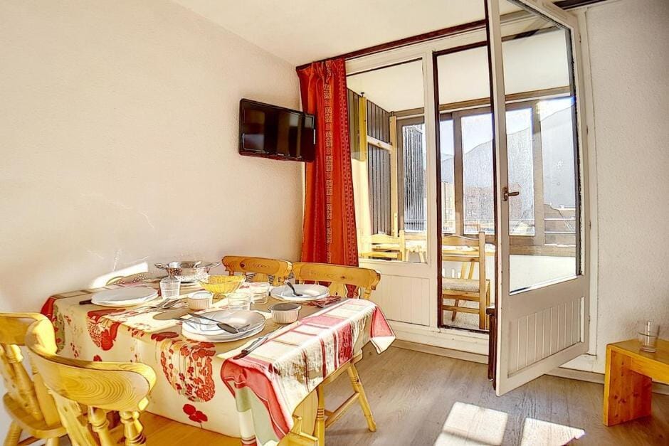 Résidence Le Sorbier - Appartement lumineux · Départ et retour skis aux pieds · Vue sur les pistes MAE-1714 Apartment in Les Allues