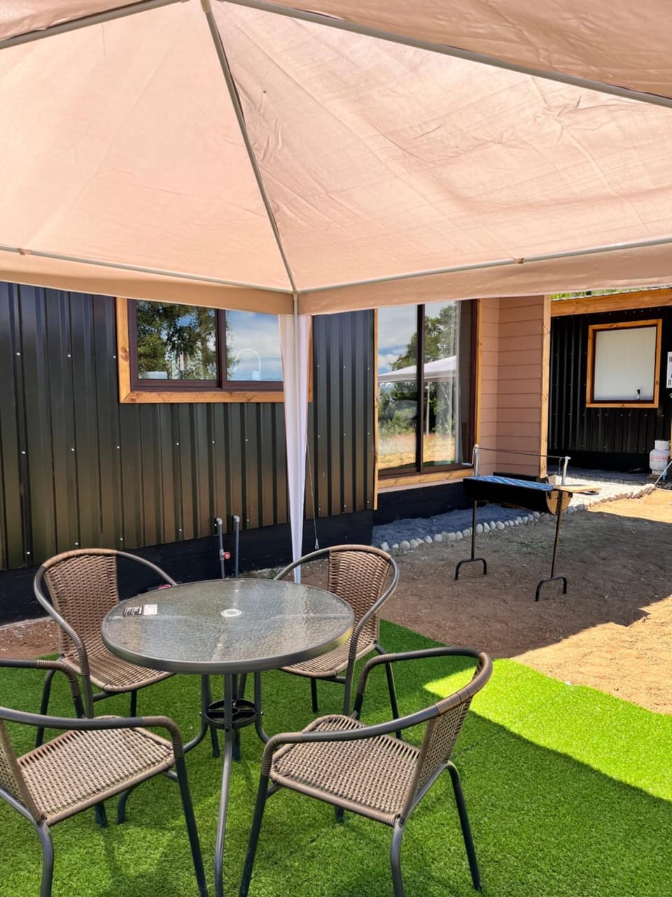 Patio, Garden, Balcony/Terrace