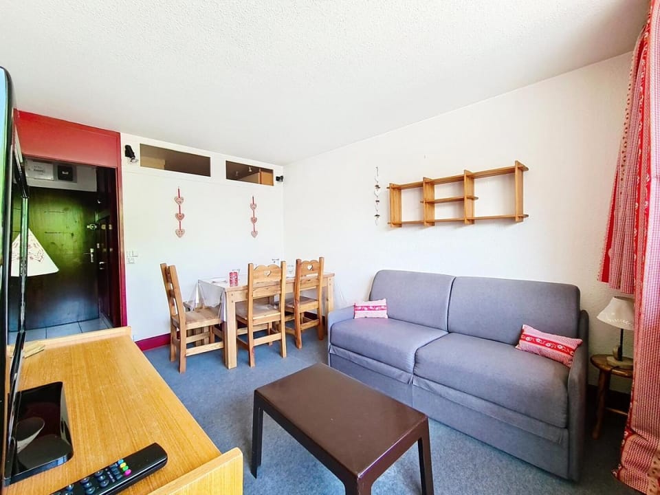 Résidence Vanoise - Appartement lumineux · Centre station · Balcon MAE-2214 Apartment in Les Allues