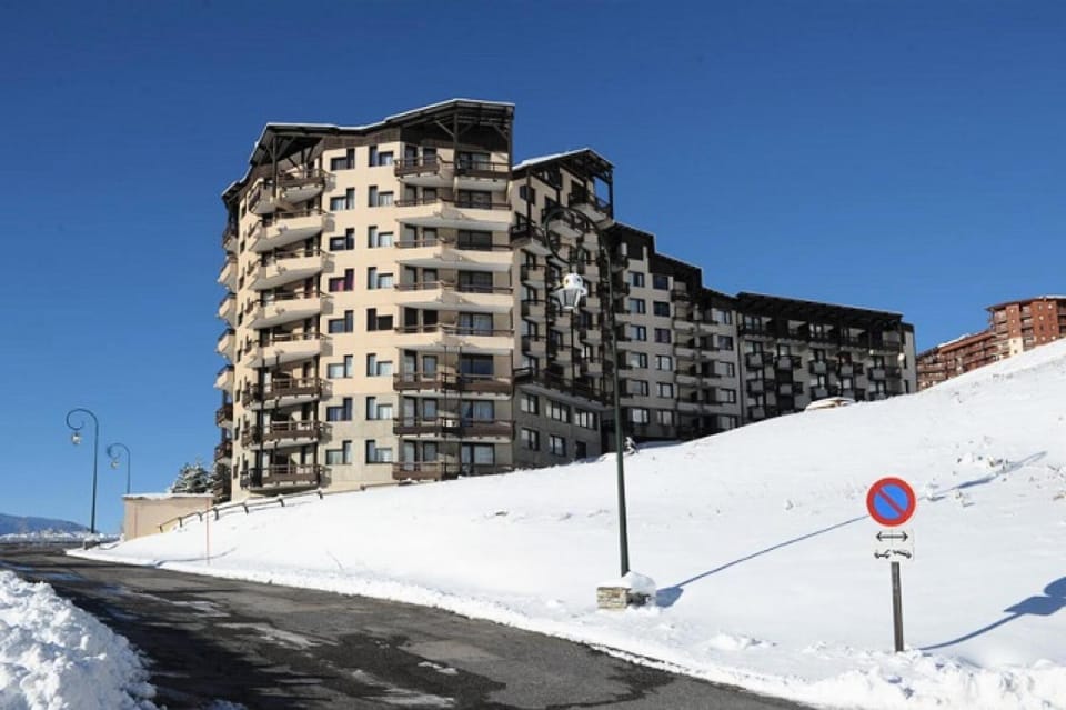 Résidence Median - Appartement confortable · Proche des pistes · Balcon MAE-2334 Apartment in Les Allues