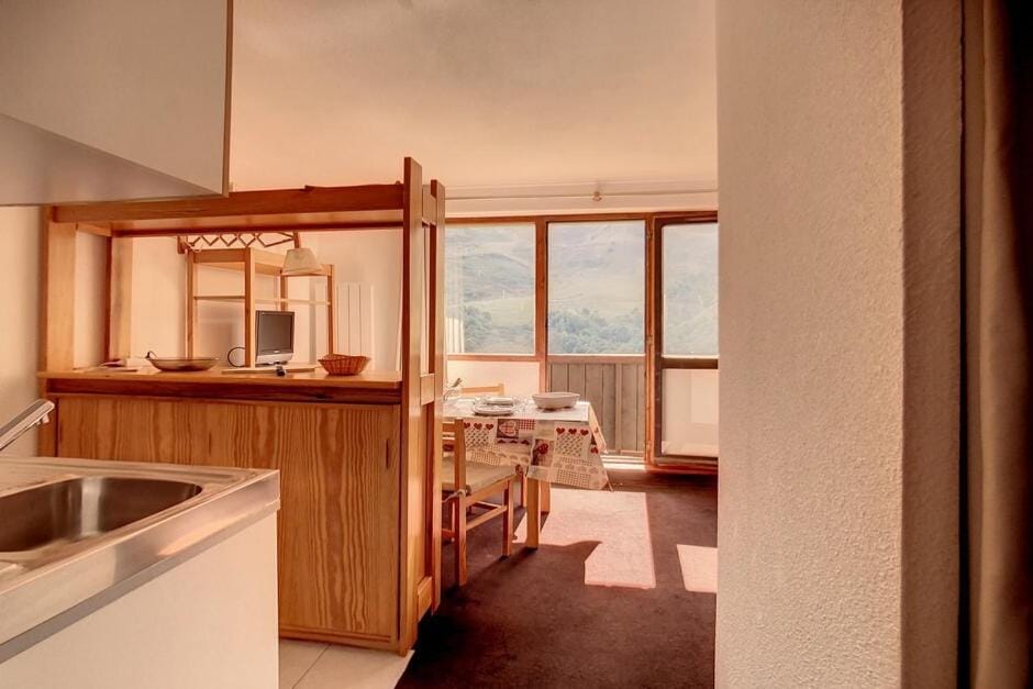 Résidence Sarvan - Appartement lumineux · Départ et retour skis aux pieds · Balcon MAE-2494 Apartment in Les Allues