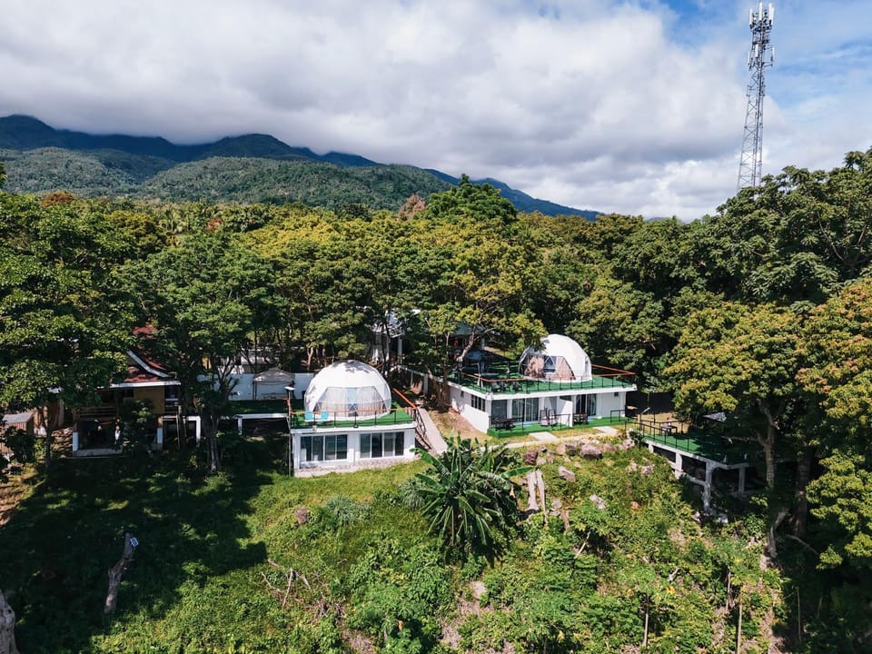 Property building, Day, Natural landscape, Bird's eye view, View (from property/room), Mountain view