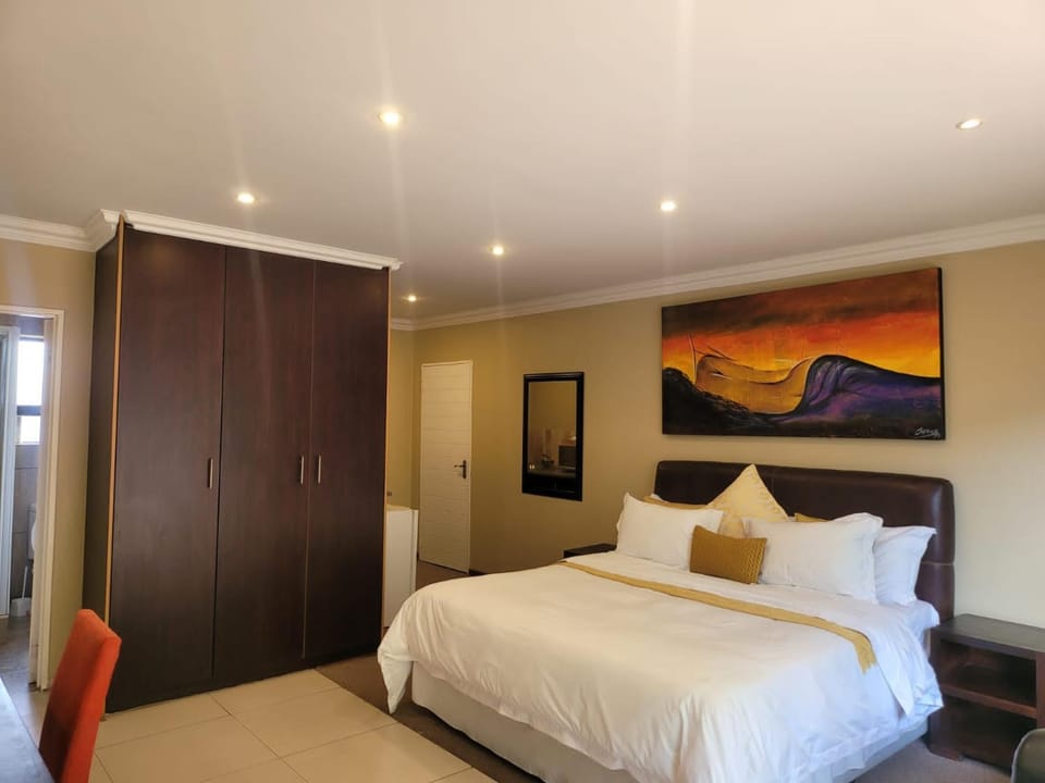 UNI Guesthouse Bed and Breakfast in South Africa