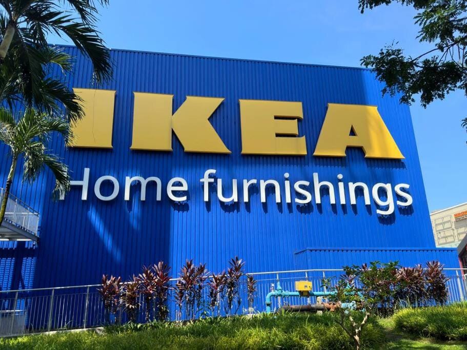 Nearby landmark