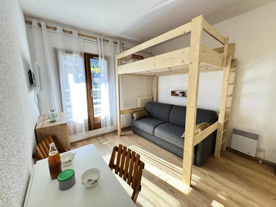 Résidence Le Sporting - Studio · Chaleureux · Grande terrasse MAE-1451 Apartment in Saint-Chaffrey
