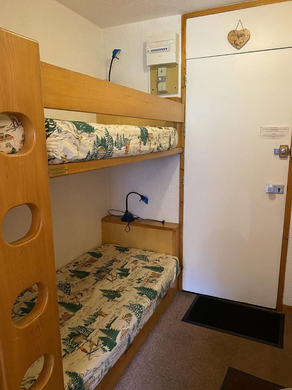Résidence Le Genevrier - Studio pour 4 personnes en plein centre de Méribel dans une résidence calme MAE-7141 Apartment in Les Allues