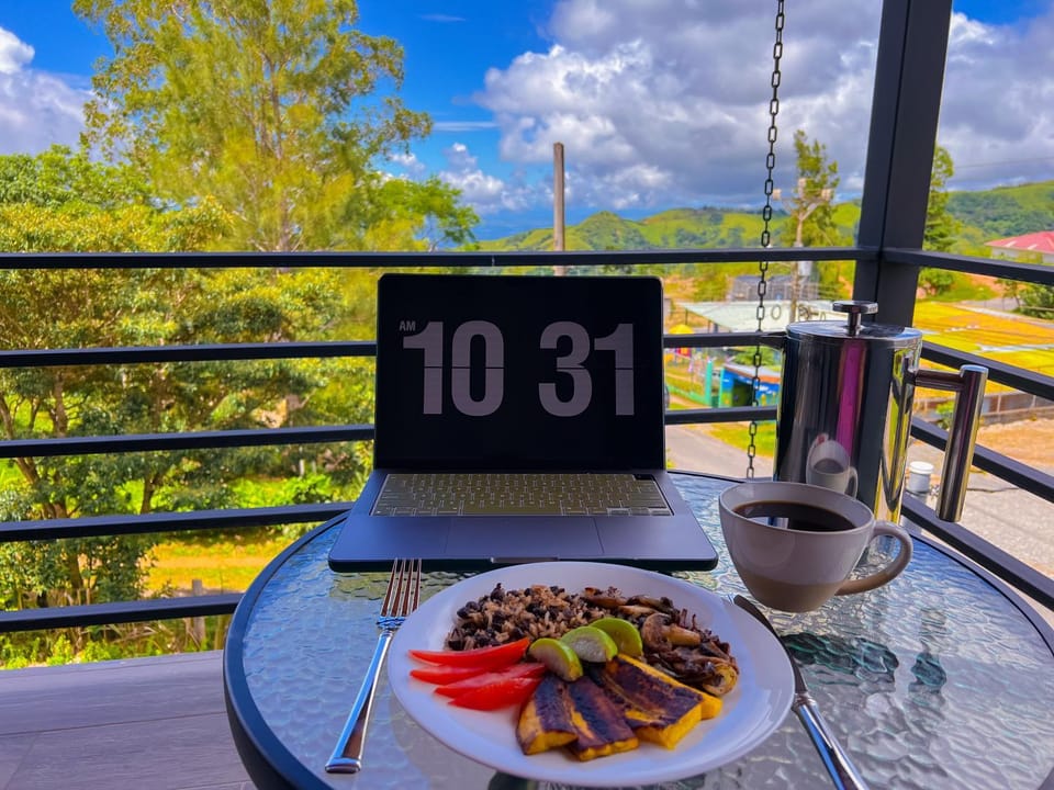 Natural landscape, View (from property/room), Balcony/Terrace, Food