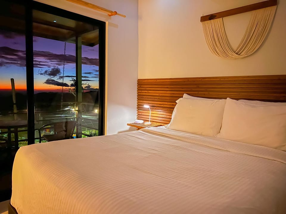 Bedroom, Sunset