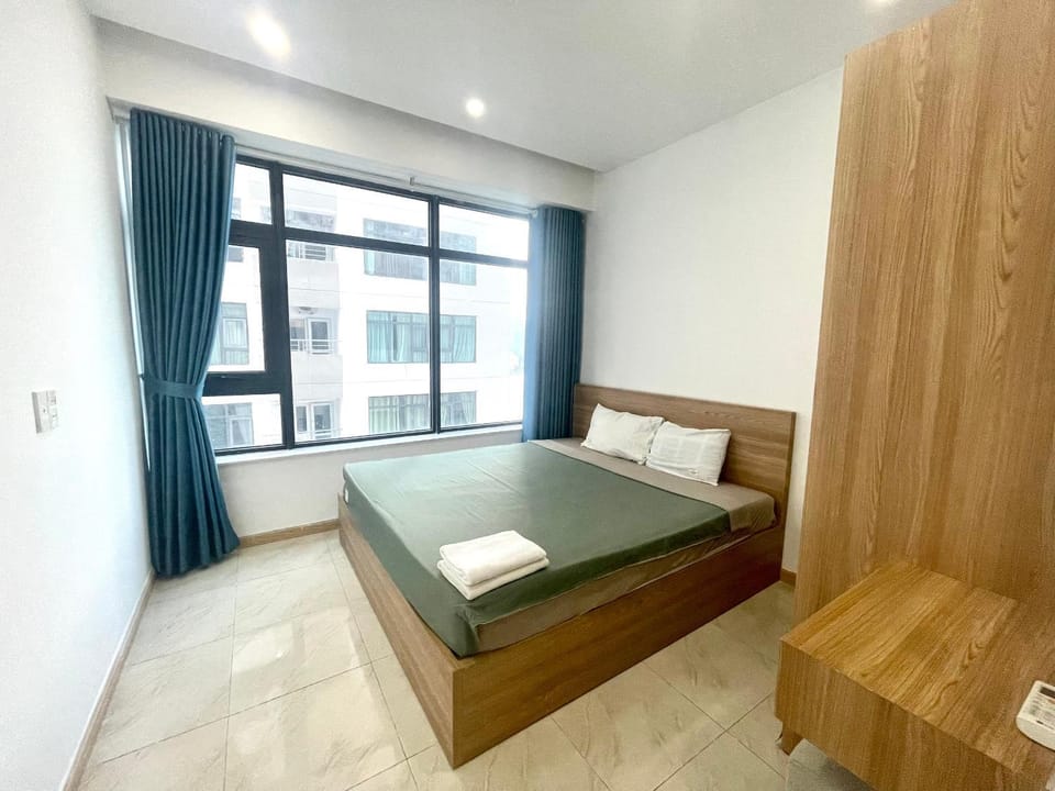 Bed, Photo of the whole room, Bedroom, towels, wardrobe