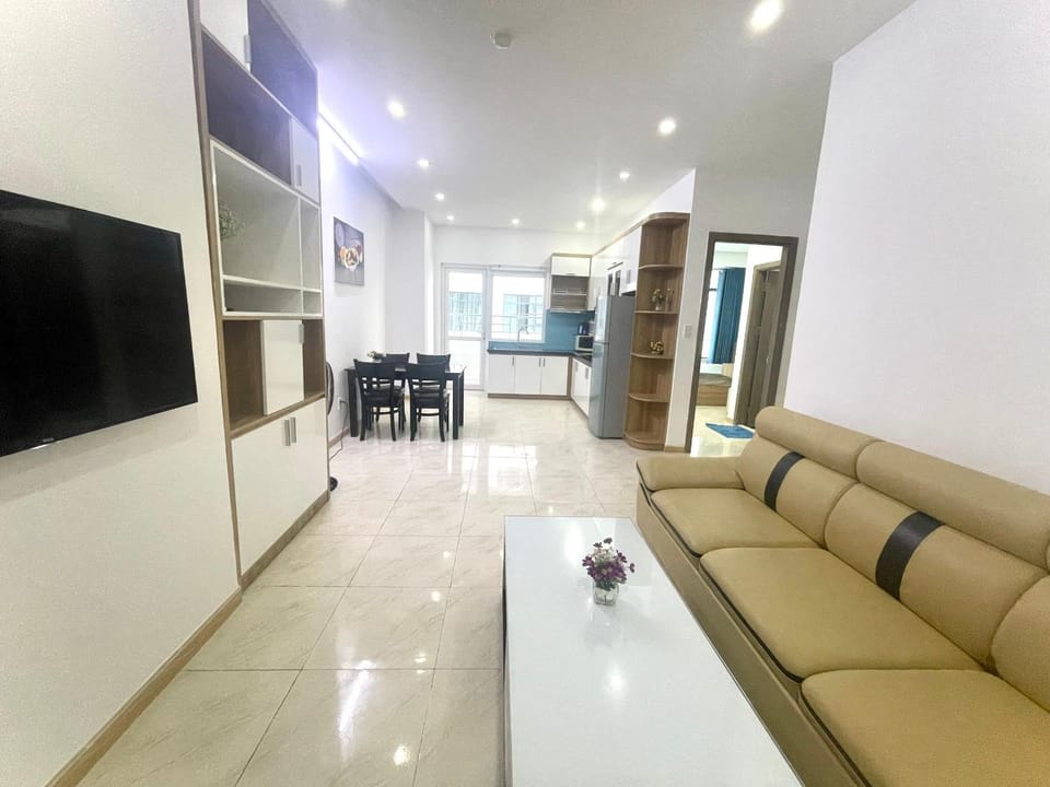 Communal lounge/ TV room, TV and multimedia, Living room, Seating area, Evening entertainment
