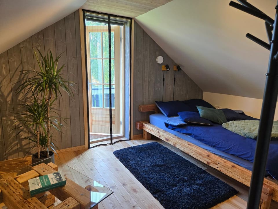 Kolkas pirtsmāja Piekrastes House in Estonia