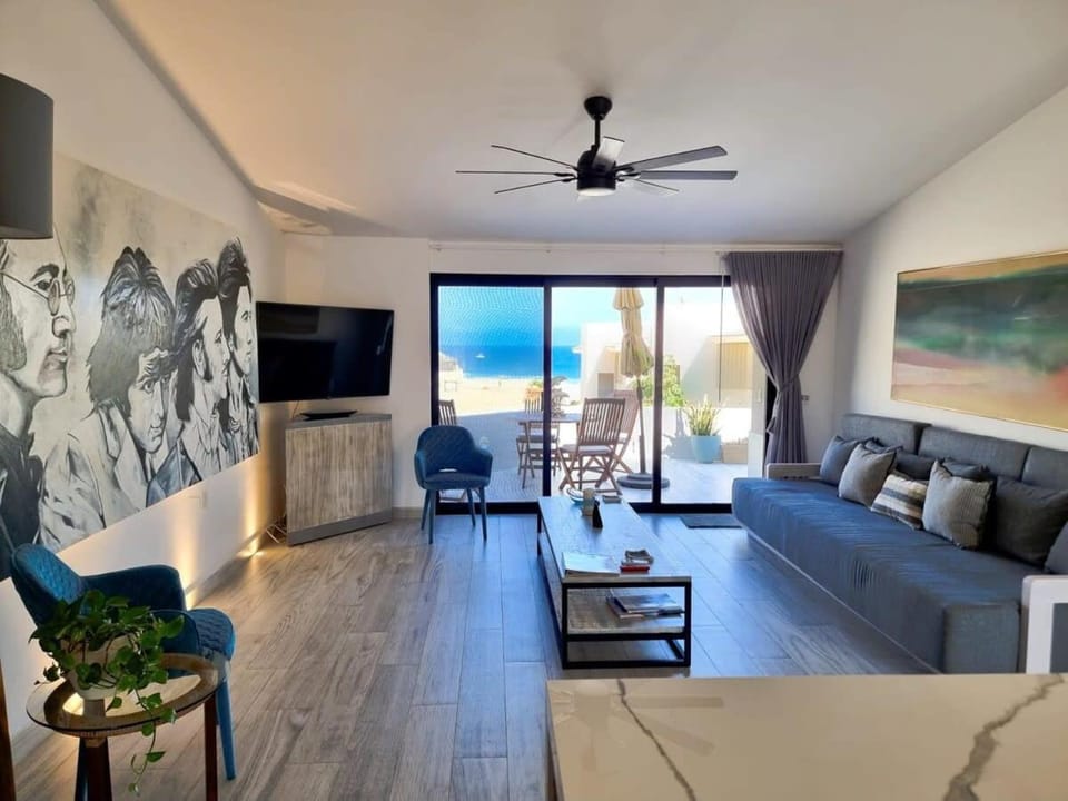 Unit 216-Casa Ricardo-Ocean View RENOVATED House in Cabo San Lucas