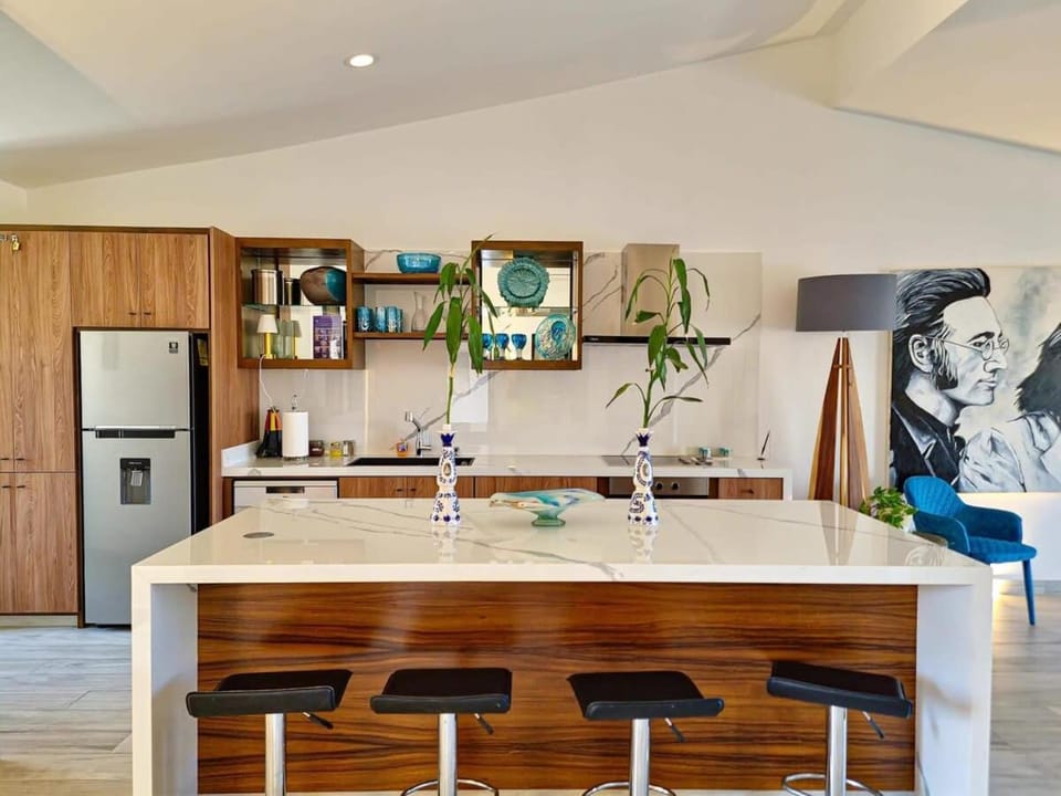 Unit 216-Casa Ricardo-Ocean View RENOVATED House in Cabo San Lucas