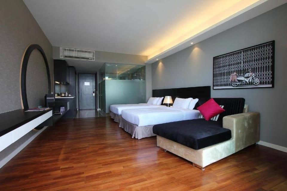 Photo of the whole room