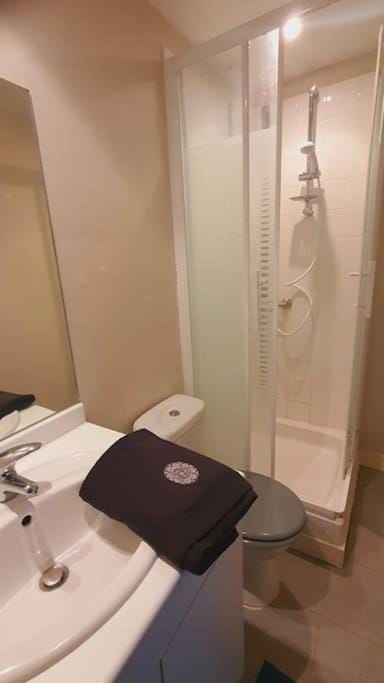 App 3 - T2 Calme et Lumineux Hyper-Centre 5min de la gare Apartment in Normandy