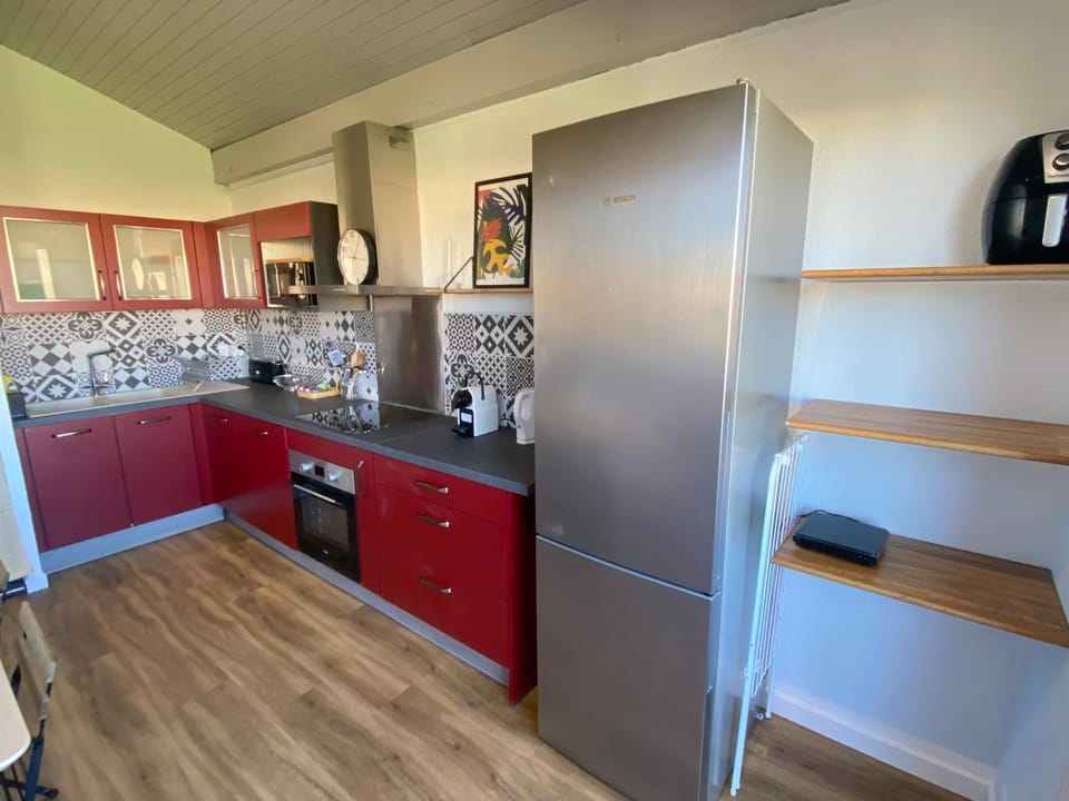 Kitchen or kitchenette, stove