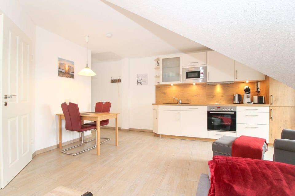 Steuerbord-on-Top Apartment in Krummhörn