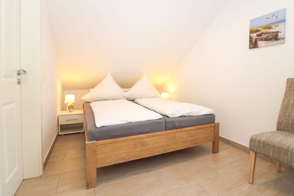 Steuerbord-on-Top Apartment in Krummhörn