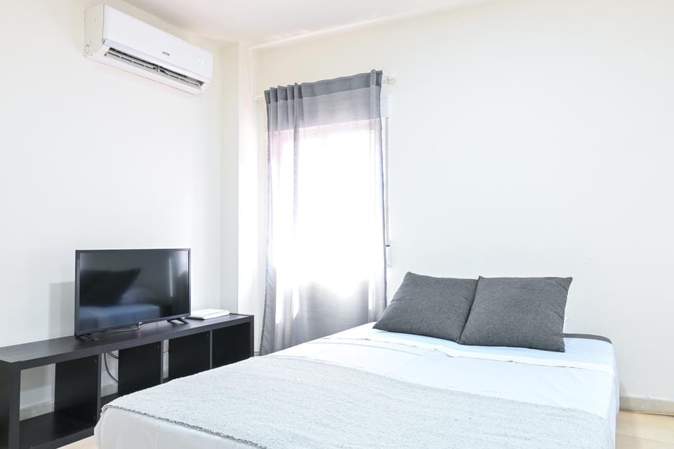 Communal lounge/ TV room, TV and multimedia, Evening entertainment, air conditioner